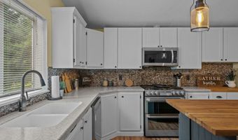 580 NW QUARRY Rd, Albany, OR 97321