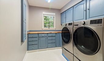 4763 Vorhies Rd, Ann Arbor, MI 48105