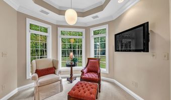 924 Woodcrest Way, Anderson, IN 46012