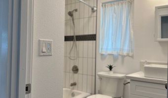 557 KUPULAU Rd, Hilo, HI 96720