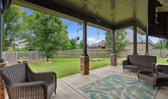 3705 SW Banbury Dr, Bentonville, AR 72713