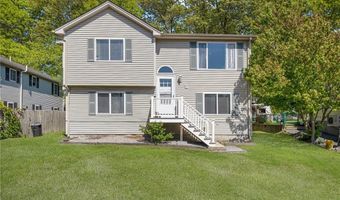 67 Meadowrue Trl, Narragansett, RI 02874
