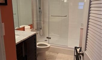 1209 Capella St, Newport, RI 02840