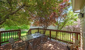 947 11th Ave SE, Altoona, IA 50009