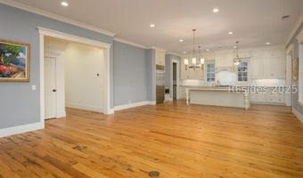 8 Crossbow Rd, Bluffton, SC 29910