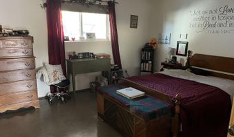 893 Foothill Dr, Apple Valley, UT 84737