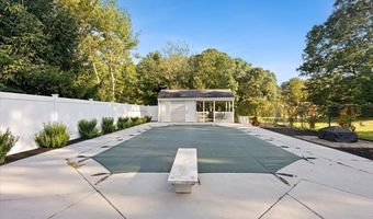 20 Stanley Ave, Berkley, MA 02779