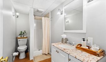 14 Sheri Dr, Coventry, RI 02816