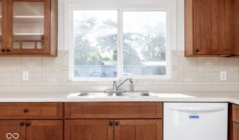 182 Wilbur Ave, Austin, IN 47102