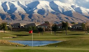 10351 Lakeshore Dr, Apple Valley, CA 92308