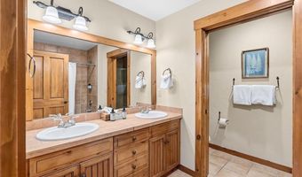 35 Mountain Thunder Dr 5211, Breckenridge, CO 80424