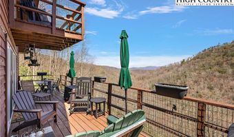 109 Sweetwater Dr, Beech Mountain, NC 28604