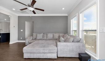 444 Summit Lakes Dr, Athens, AL 35613