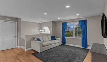 92 Dewolf Ave, Bristol, RI 02809