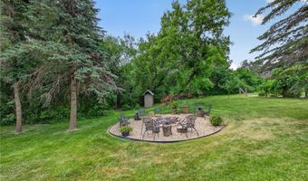 1914 12th Ave NE, Austin, MN 55912