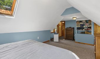 691 Eastern Ave, Augusta, ME 04330