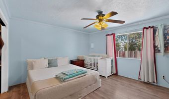 224 Margarets Ln, Bernalillo, NM 87004