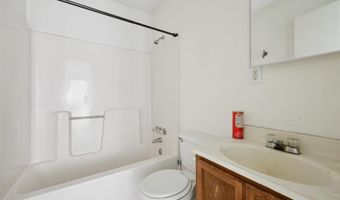 121 Cindy Ln, Weatherford, TX 76085
