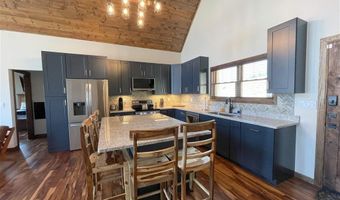 128 Aerie Dr, Cody, WY 82414