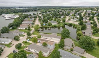 1301 Wood Duck Rd, Arnolds Park, IA 51331