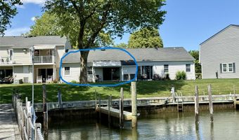 26 Harbor Rd N, Amityville, NY 11701