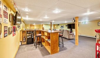 216 Wood Ln, Alburgh, VT 05440