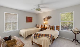 1620 Buckberry Dr N, Sapphire, NC 28774