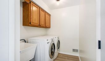 628 Trego Cir, Ann Arbor, MI 48103