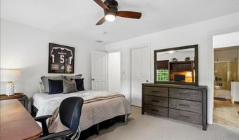 14 Aspen Ln, Bedford, NH 03110