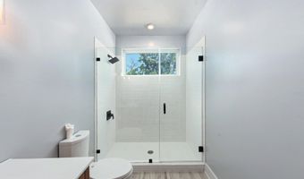 3542 WARDER St NW 204, Washington, DC 20010