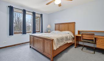 1036 E Talbot St, Arlington Heights, IL 60004