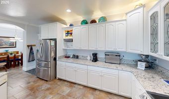 842 CHETCO POINT Ter, Brookings, OR 97415