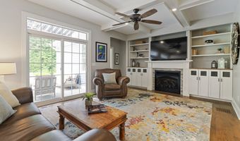 89 Alpine Dr, Burlington, CT 06013