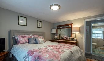 34 Zambarano Ave, North Providence, RI 02911