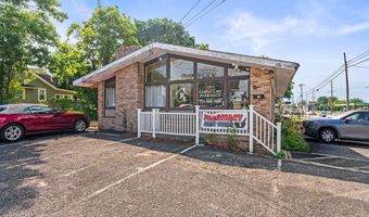 100 Longboat Ave, Beachwood, NJ 08722