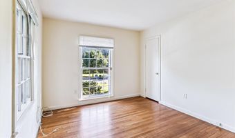 6812 ALGONQUIN Ave, Bethesda, MD 20817