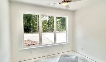 2 Haslemere Dr, Bella Vista, AR 72714