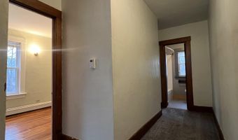 58-60 Frost Pl, Brattleboro, VT 05301