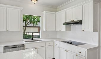 9832 S Vignes Lake Ave, Baton Rouge, LA 70817