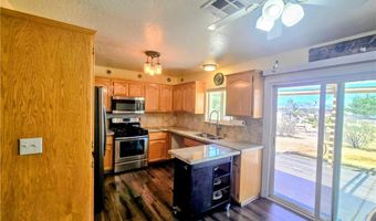 10790 Jamul Rd, Apple Valley, CA 92308