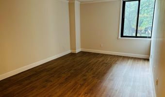 7401 WESTLAKE Ter 112, Bethesda, MD 20817