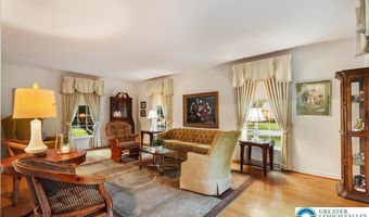 2892 Edgemont Dr, Allentown, PA 18103