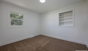 2915 Sawtooth St, Ammon, ID 83406