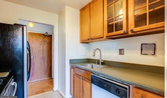 4401 CHERRY HILL Rd 66, Arlington, VA 22207