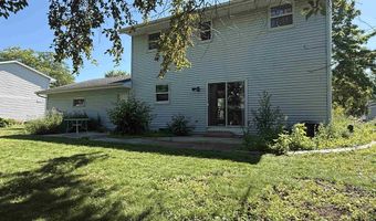 707 S GOLDENROD Dr, Appleton, WI 54914