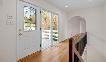 3713 MARYLAND St, Alexandria, VA 22309