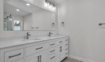 19448 SW SCHOLLS FERRY Rd, Beaverton, OR 97007