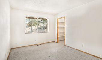 64502 McGrath Rd, Bend, OR 97701
