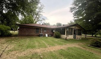 308 Walnut St, Benoit, MS 38725