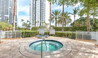 21050 Point Pl 2001, Aventura, FL 33180